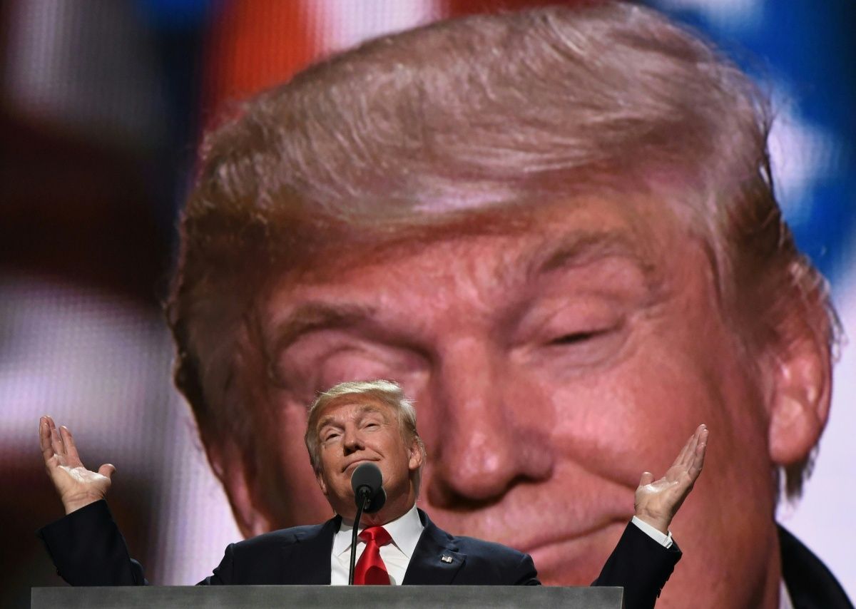 Ha Donald Trump tényleg odateszi a hirtelen személyiségét, annak bizony SMS-cunami lehet a vége