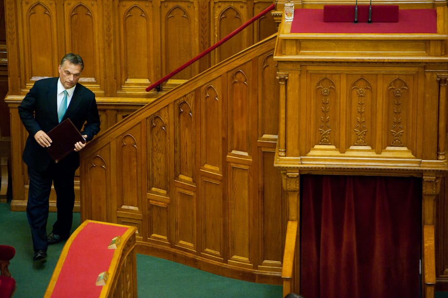 A választások előtt csak a szeptember 13-ai héten ülésezne az Országgyűlés