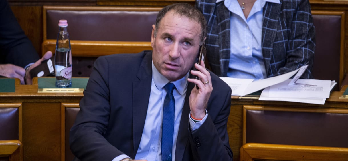 Boldog István nem győz azon vihogni a Facebookon, hogy a Tisza 0 százalékot kapott egy olyan választáson, ahol el sem indult