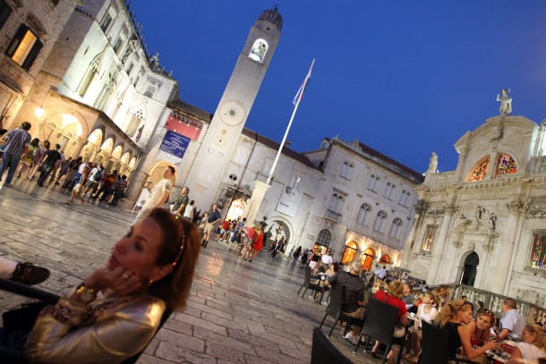 Ellepik Dubrovnikot a turisták