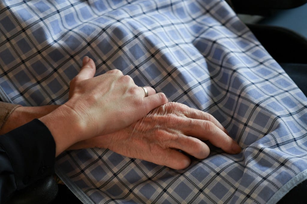 Hónapokkal a haláluk előtt kitisztulhat a memóriájuk a demenciában szenvedő betegeknek