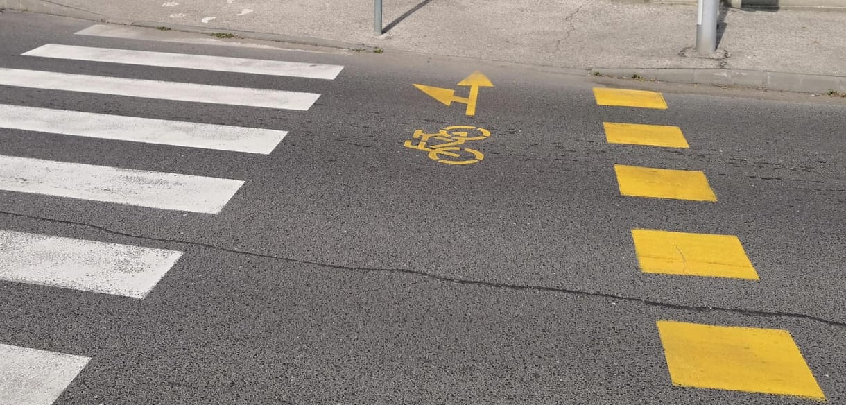 Győztek a bringások, lesz kerékpársáv a Blaha Lujza téren – igaz, látszódni még nem fog