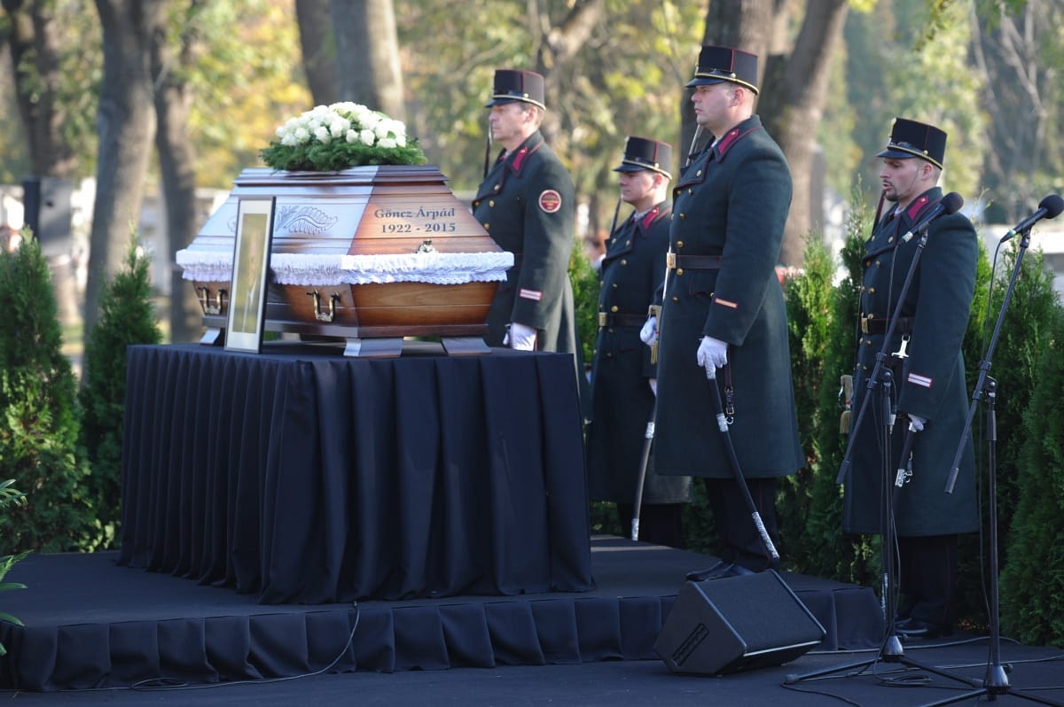 Végső nyugalomra helyezték Göncz Árpádot