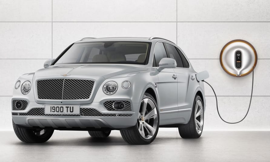 Az első zöld rendszámos Bentley 39 kilométert tud megtenni elektromosan