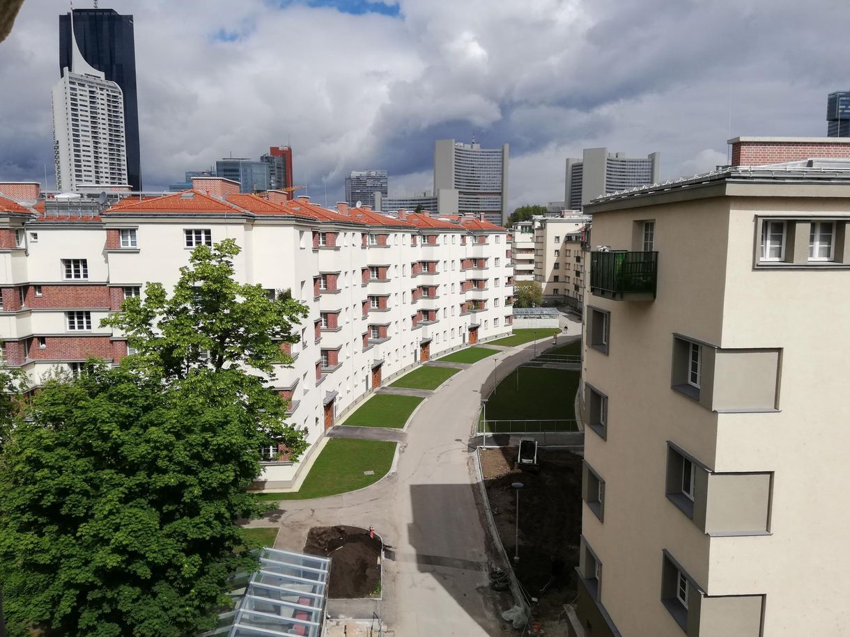 Lehet úgy is élni, hogy nem pokol a lakhatás vagy a tömegközlekedés