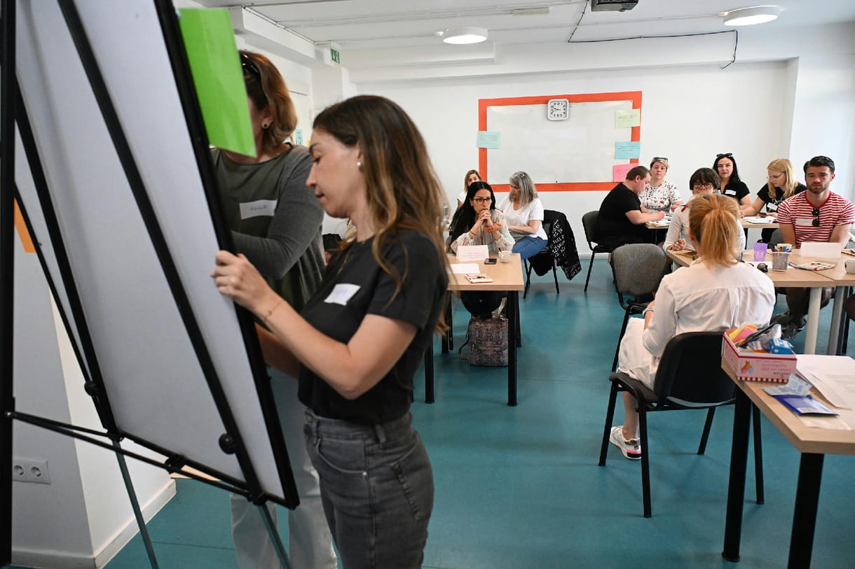 Légrádi Tamás nyelvtanár: Miért nem elég ezervalahány iskolai nyelvóra egy kis B2-es nyelvvizsga megszerzéséhez?