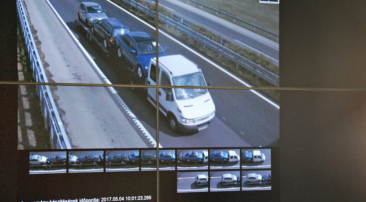 Ezért nem tud meglépni az díjfizető kamerák elől – megnéztük élőben