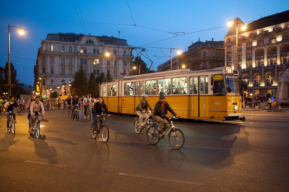 Megbüntethetik a rendőrök a Critical Mass résztvevőit 