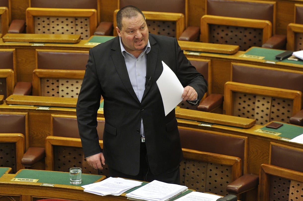 MÚOSZ: a kormány hagyja békén az újságírókat