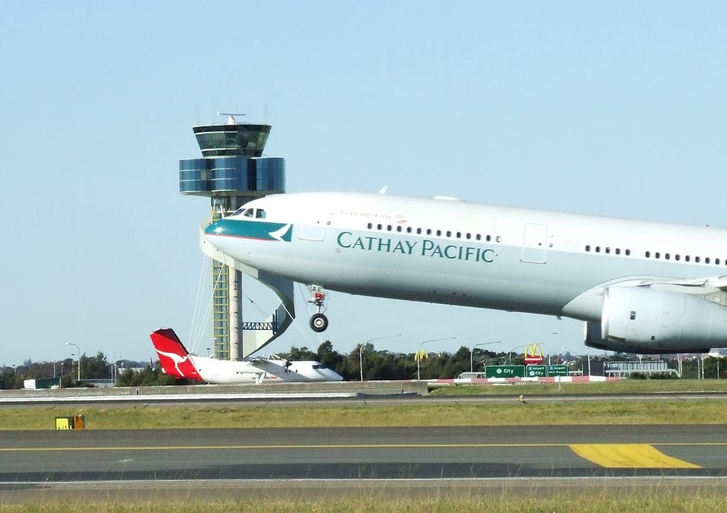 Hajtómű nélkül szállt le egy Airbus