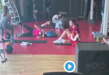 Kitiltottak egy férfit egy fitneszklubláncból, miután kikerült róla egy igen kínos videó