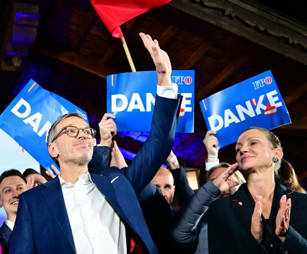 Politico-elemzés: Hány populista kormány kell még ahhoz, hogy az EU elismerje, hogy problémája van?