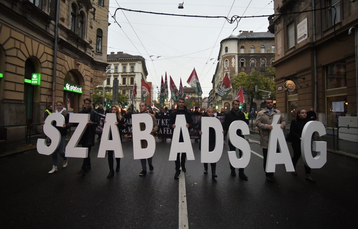 Béndek Péter: A demokráciánk sírfeliratához