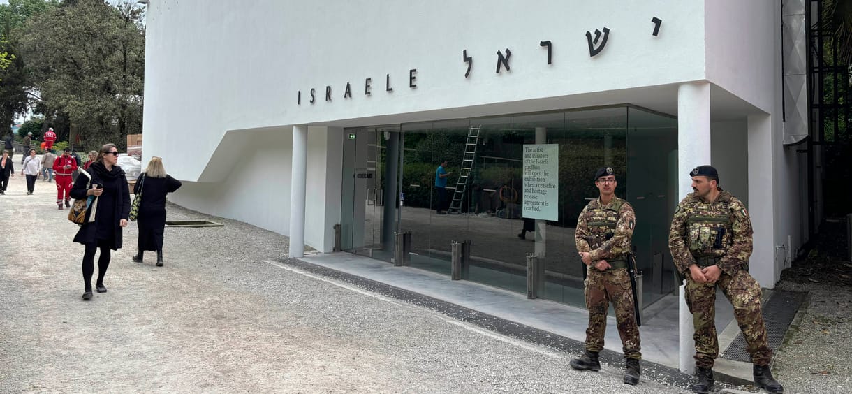 Balhé a Velencei Biennálén: nem nyitják újra az izraeli pavilont, amíg nincs tűzszünet a gázai konfliktusban
