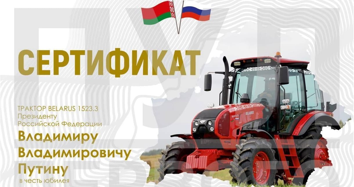 Egészen sajátos ajándékokat kapott Putyin születésnapjára a tadzsik elnöktől és Lukasenkától