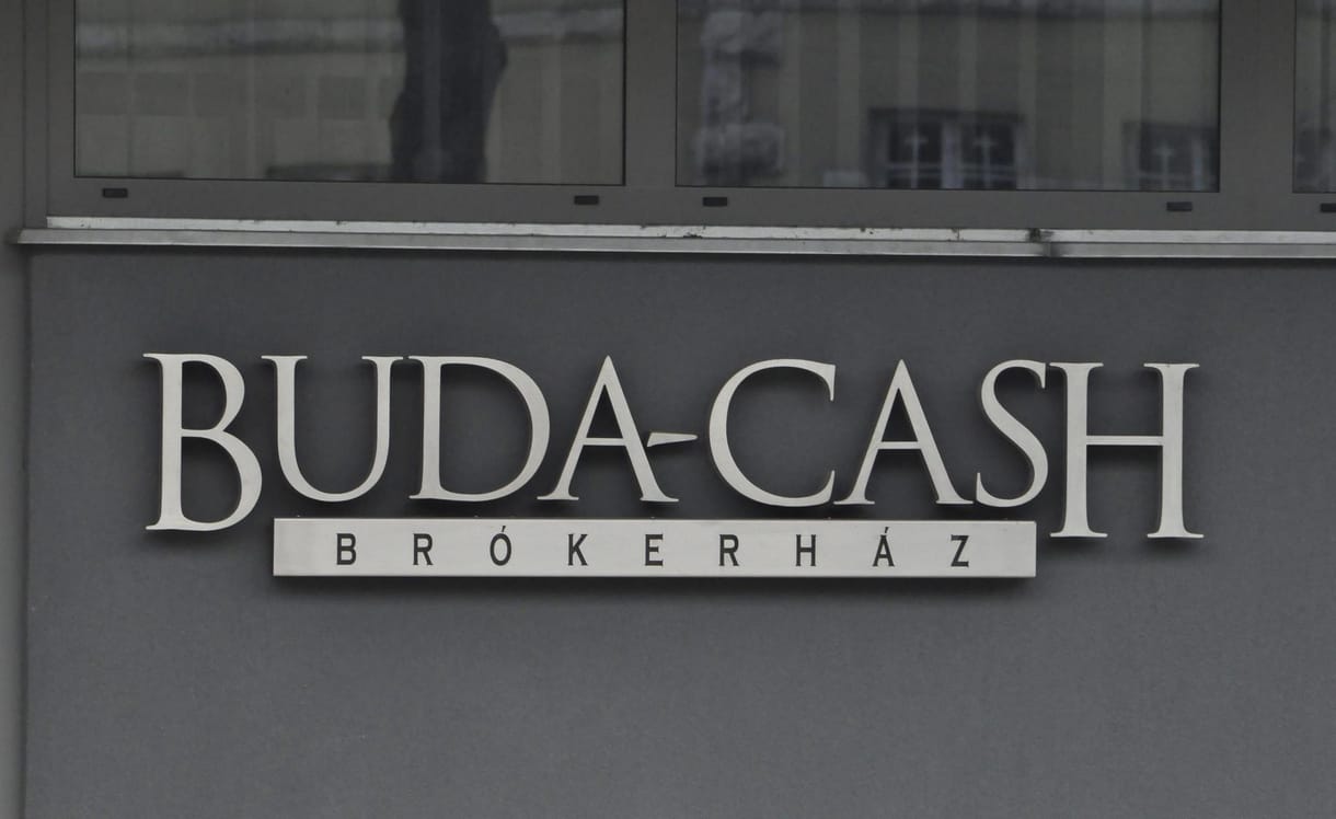 Enyhítették a Buda-Cash egyes volt vezetőinek ítéletét