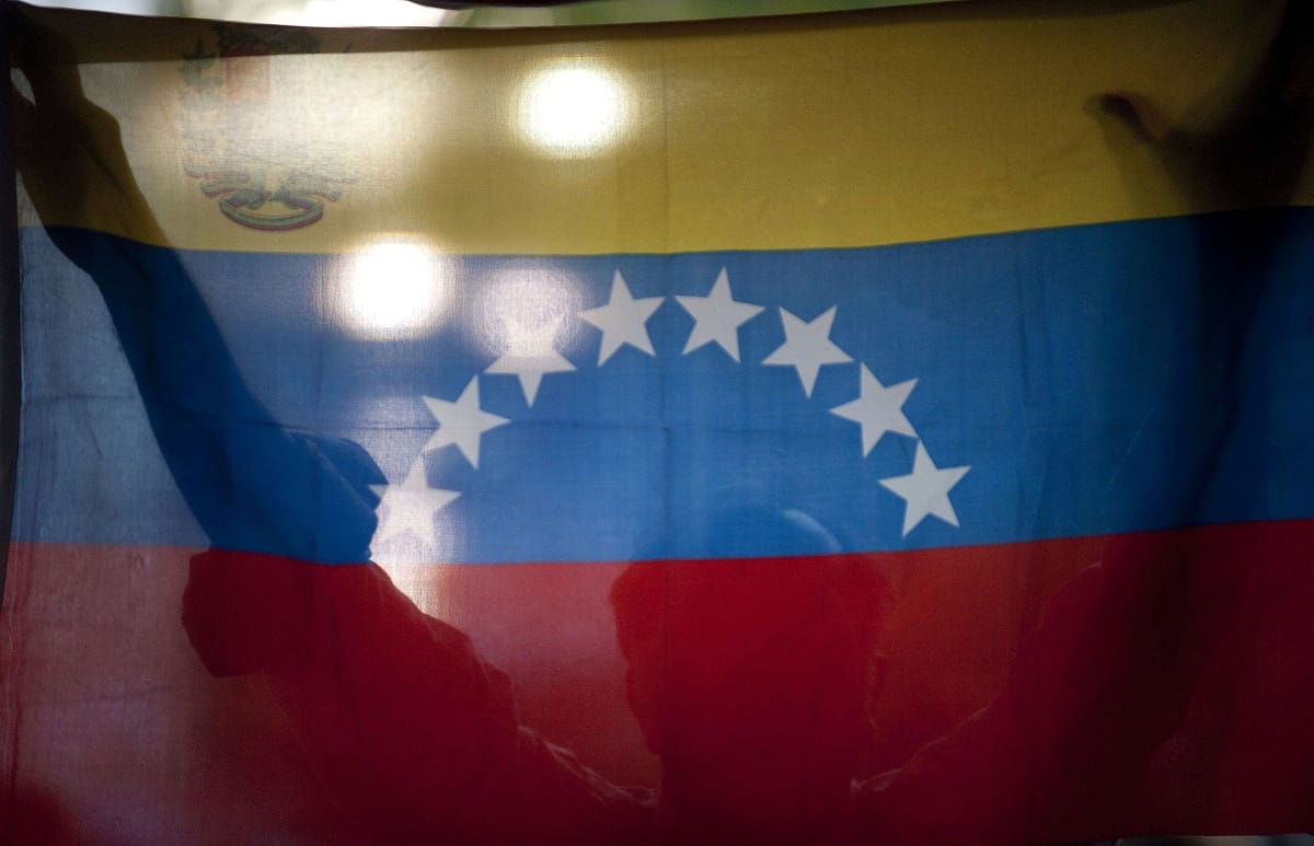 Pártja szerint meggyilkolták a venezuelai politikust, aki kizuhant egy tizedik emeleti WC-ből