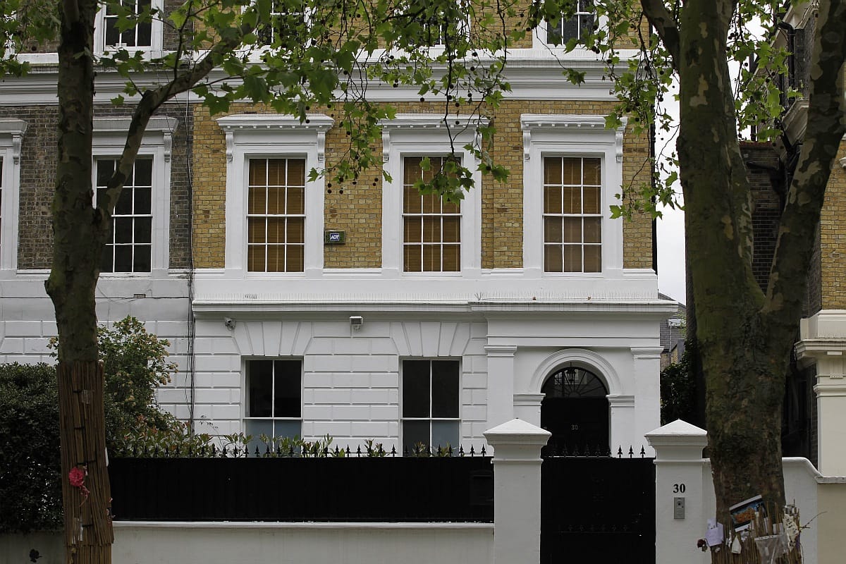 Eladó Amy Winehouse londoni háza