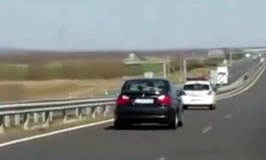 A honvédelem keresi a lángolva zuhanó gépet, de a tűzoltók már nem