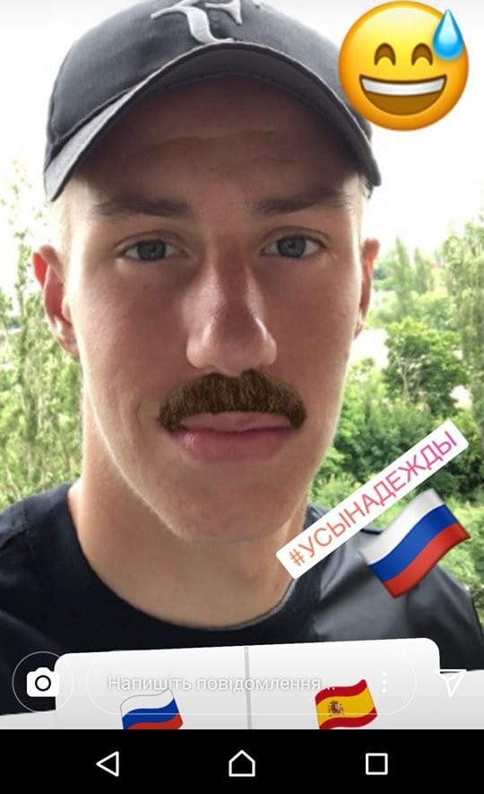 Egy bajuszért rúgtak ki egy ukrán kapust