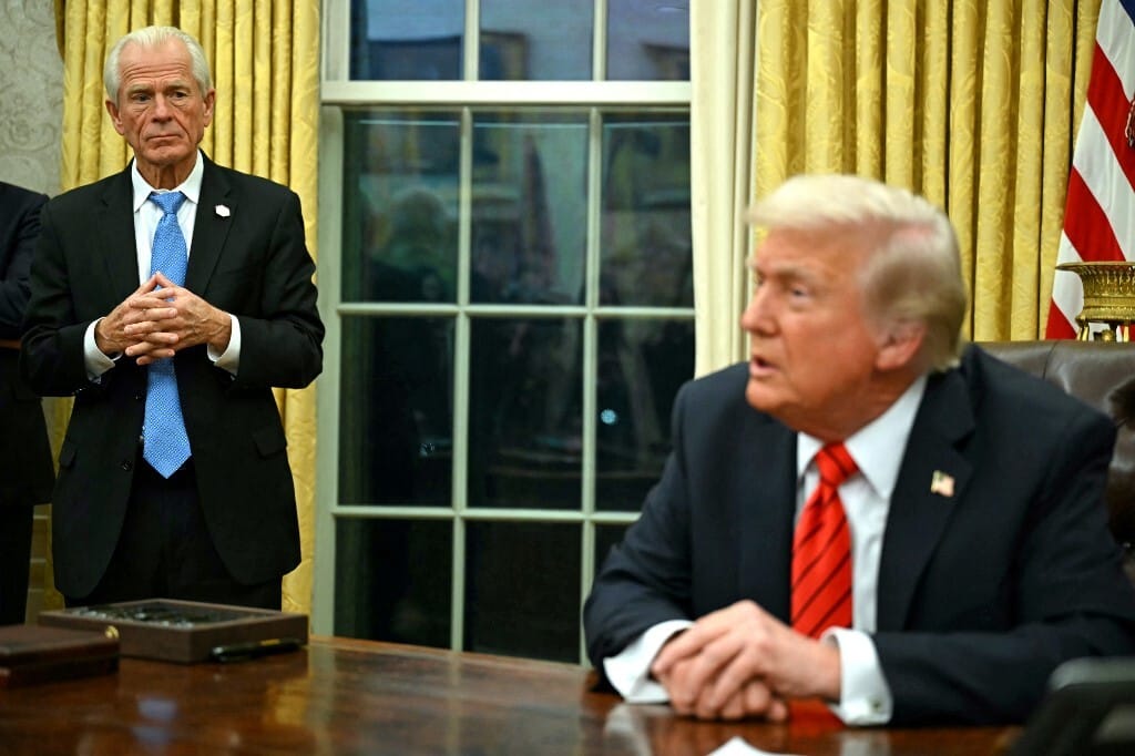 Trump arra kéri az amerikaiakat, ne legyenek gyengék és hülyék