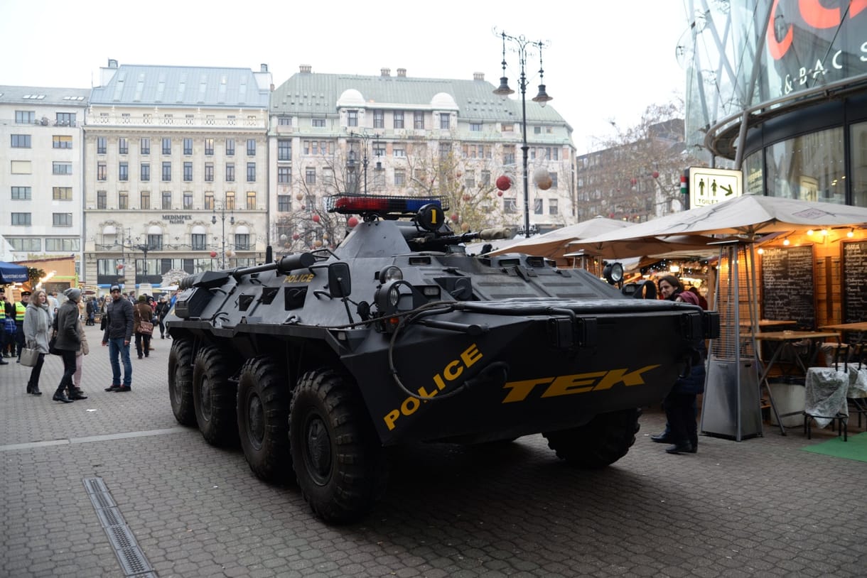 Az ilyesmire nem lehet felkészülni, hallottuk Berlin után a pesti vásárokban