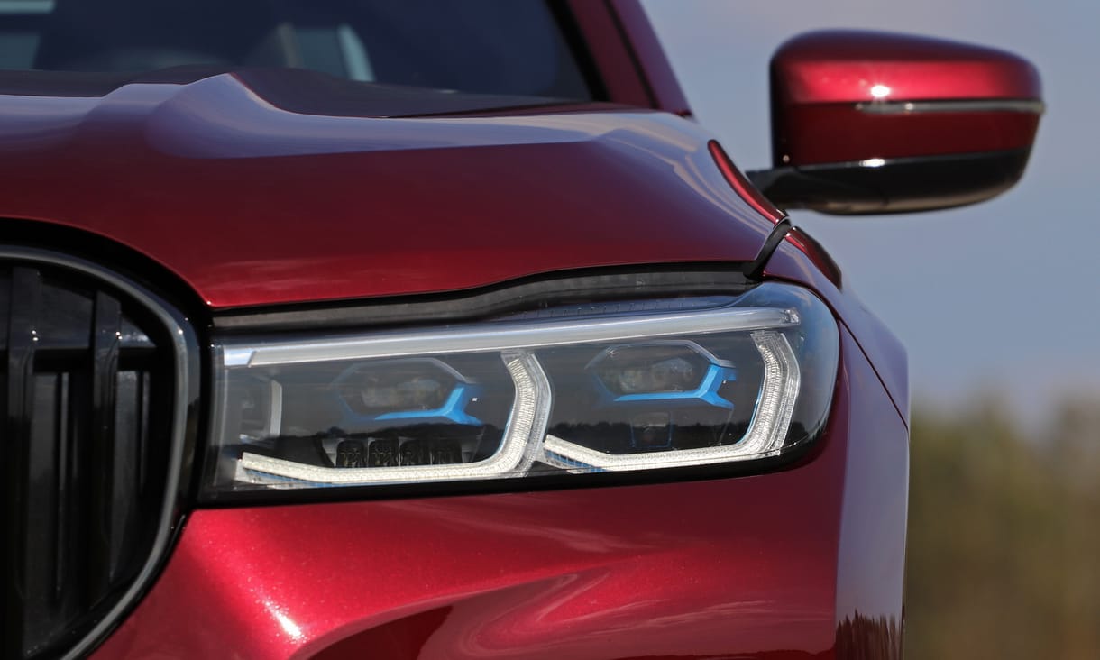 Búcsúzik a V12 biturbó: az új 7-es BMW csúcsmodellje tisztán elektromos lesz