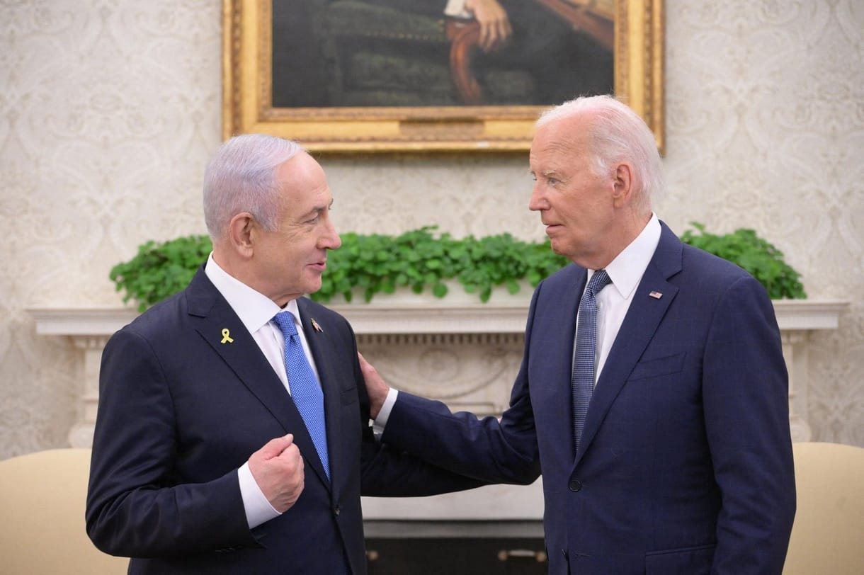 Biden védi és figyelmezteti Izraelt, hogy mielőbb tűzszünet lehessen a Közel-Keleten