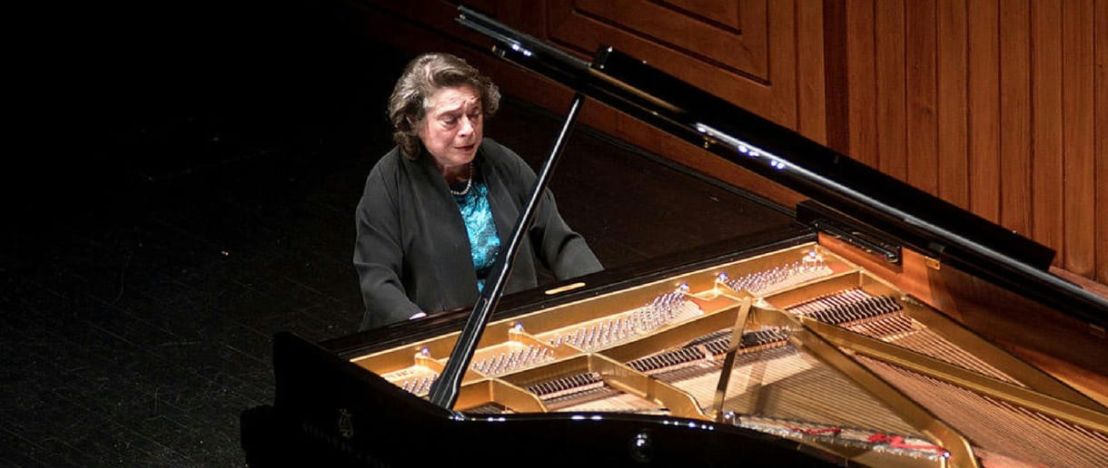 Brahms vad, romantikus látomásait idézi meg a zongorafenomén Elisabeth Leonskaja a BMC-ben