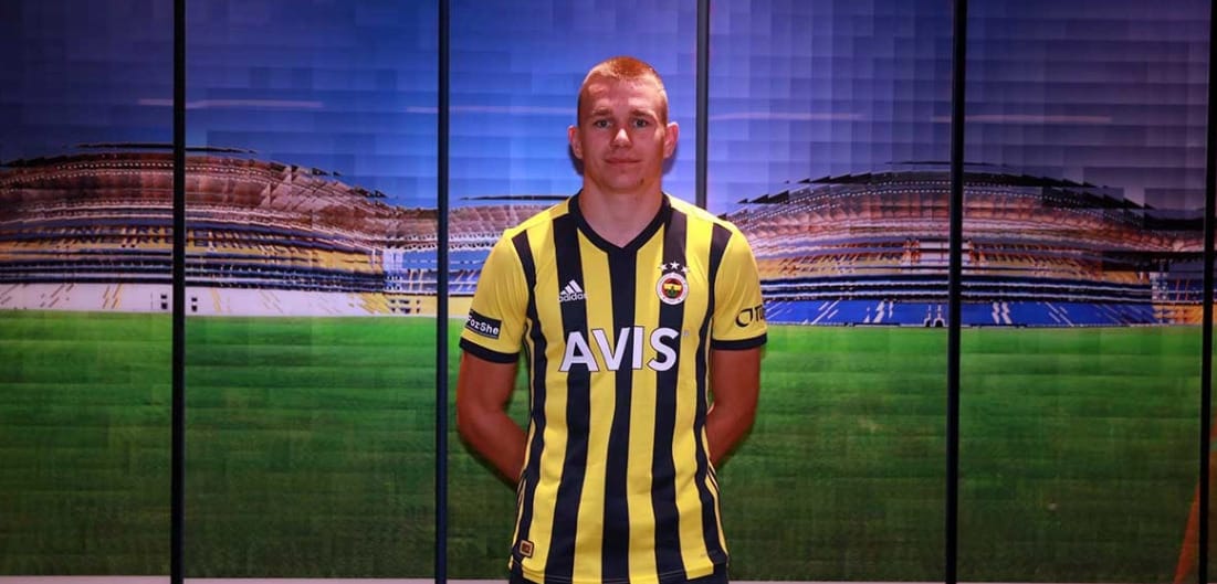 Török sztárcsapathoz igazol Szalai Attila