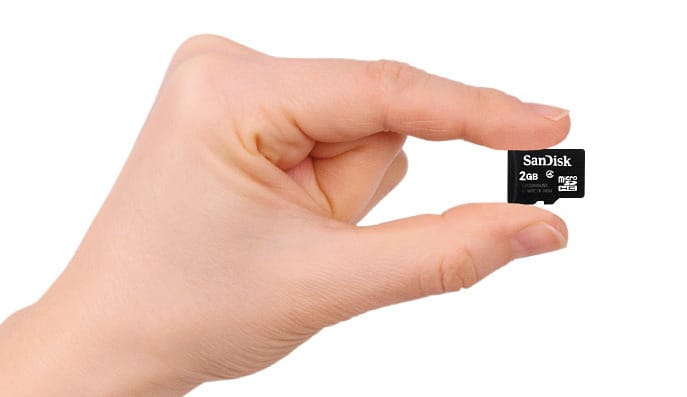 Jó hír jött a Huawei-használóknak: ismét engedélyt kapott a cég a microSD-kártyák használatára