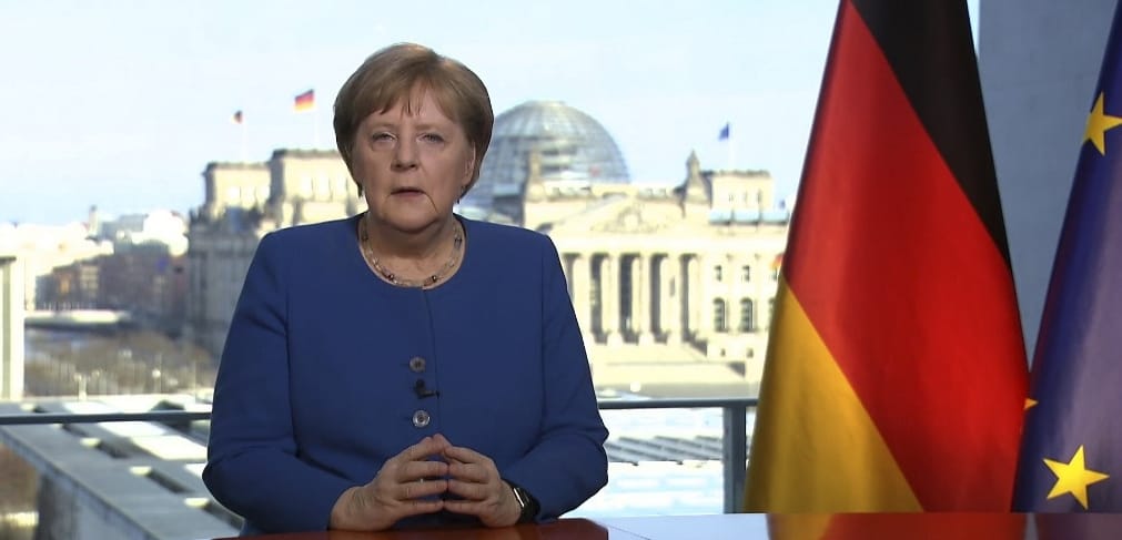 Negatív lett Angela Merkel első koronavírustesztje