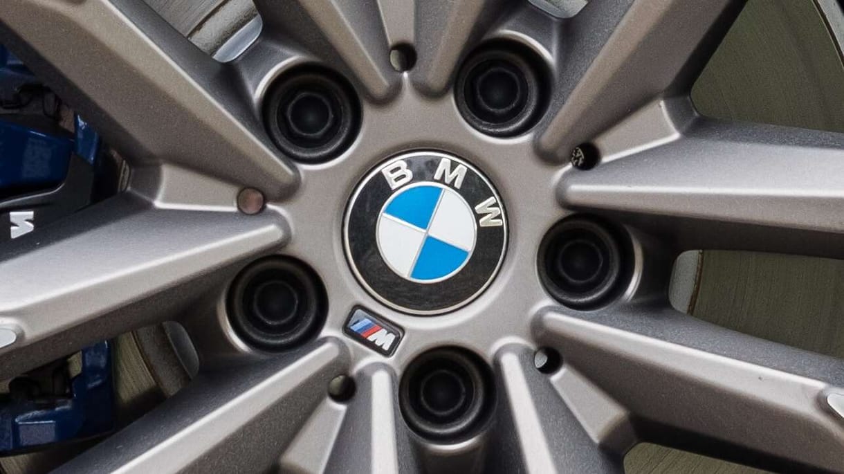 A BMW is belehúzott, 10 milliárd euróért rendeltek akkumulátorokat
