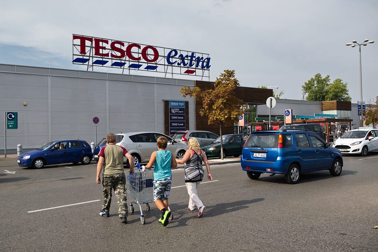 Meghiúsulhat a Tesco és a Media Markt összefonódása