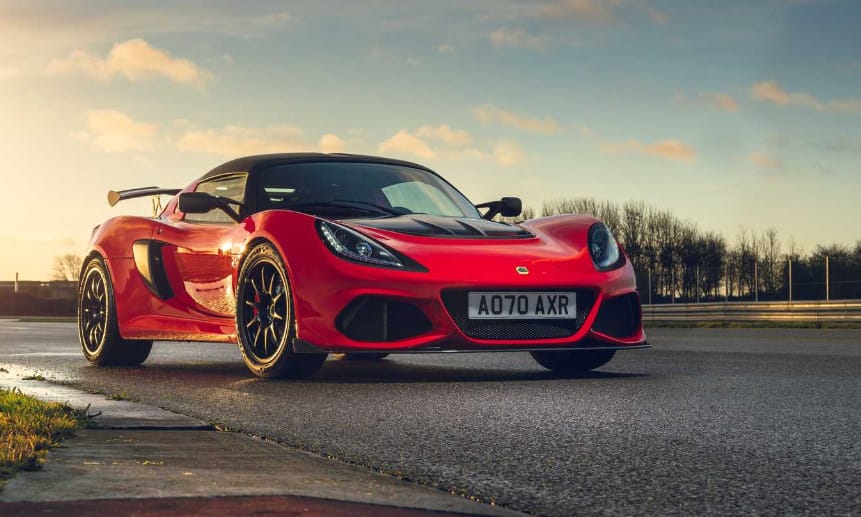 Hosszú évtizedek után jó erőben búcsúznak a Lotus sportkocsijai