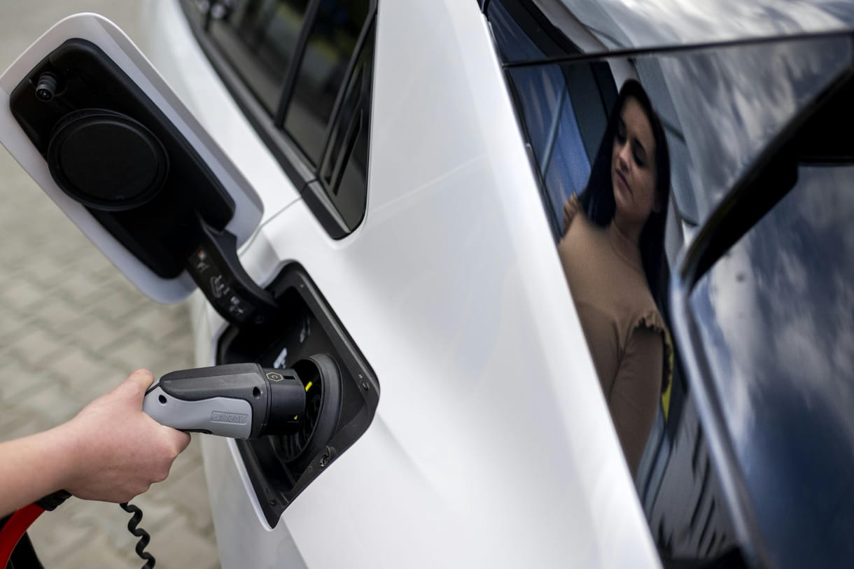 Hogyan teszi tönkre az elektromos autó az európai ipart?