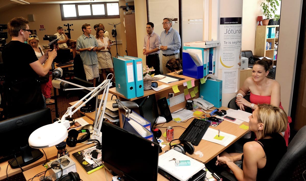Elnémulhat a Bumeráng: felmondták a Neo FM szerződését