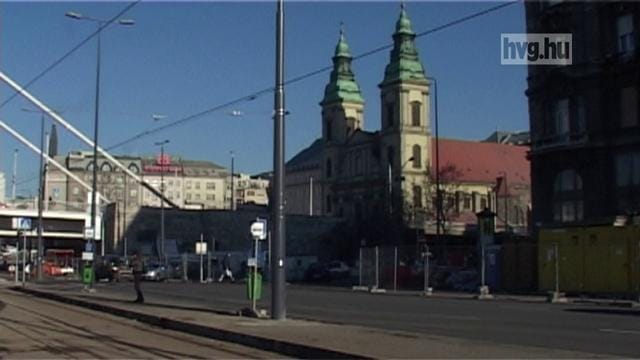 Az Erzsébet-híd szexepilje: eltolták-e a helyéről a Plébániatemplomot? - videó