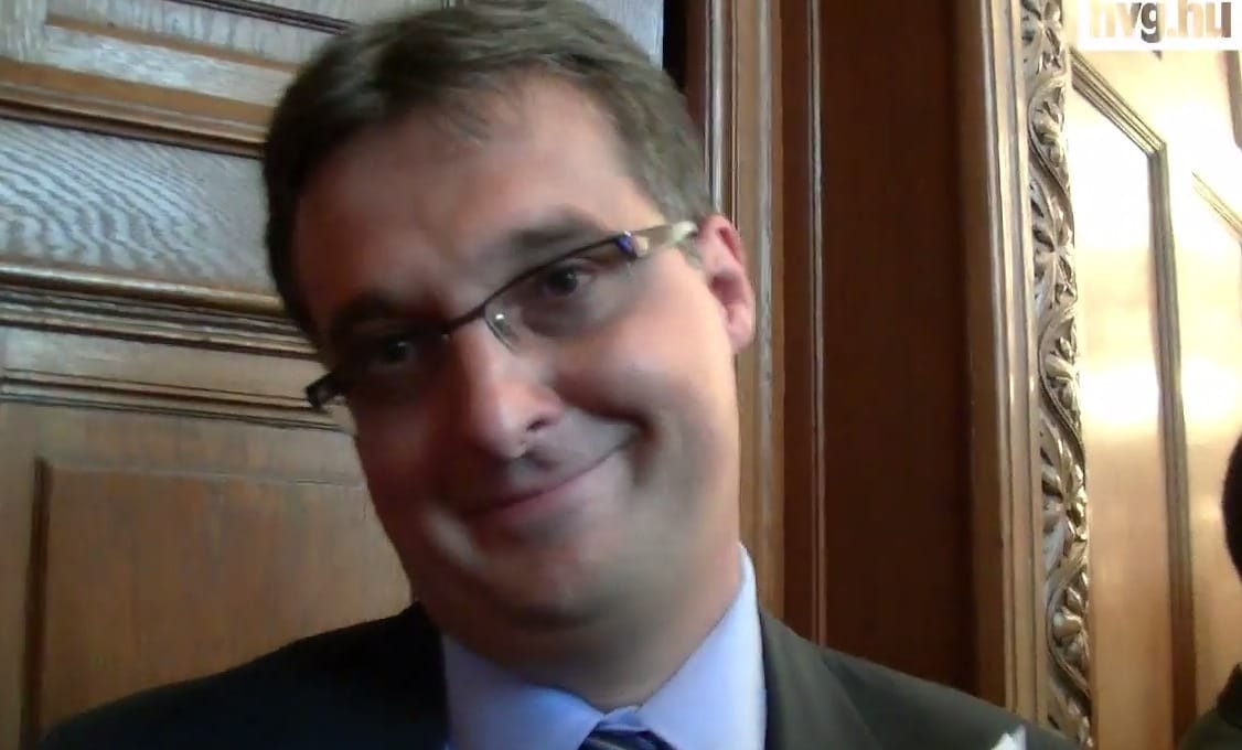 Videó: Bajor Imréről kérdeztük az MTVA-t, de a torta fontosabb volt