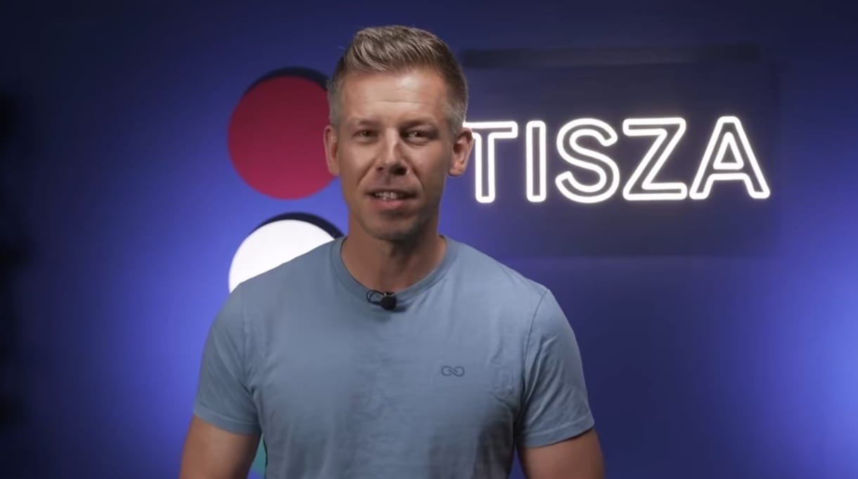 Magyar Péter dalban üzen „MÁV-os Jánosnak” – videó