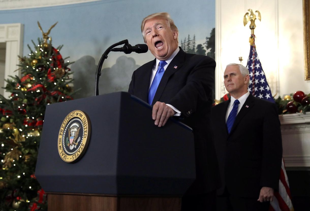 Trump szerint egyre kisebb az esélye az észak-koreai probléma békés kezelésének