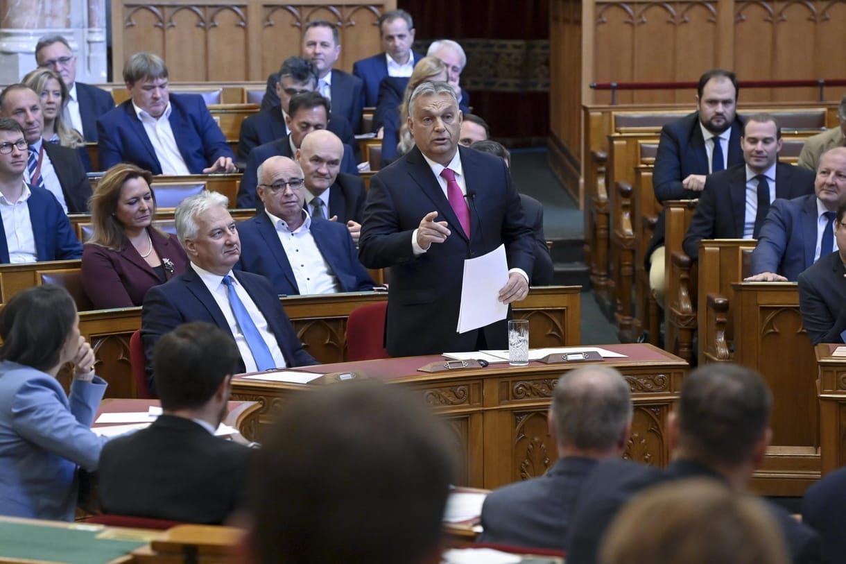 És akkor a kormány meglépte, amit Orbán két hete még kockázatosnak tartott