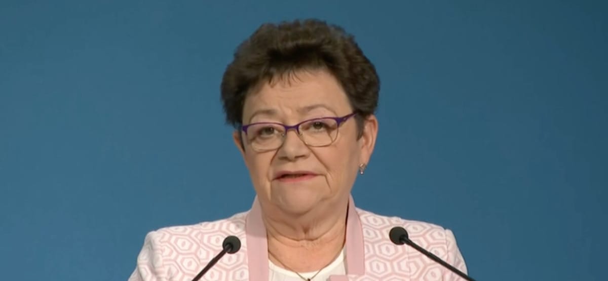 Szél Bernadett adatigénylésére egy Orbán-interjút küldött vissza Müller Cecília