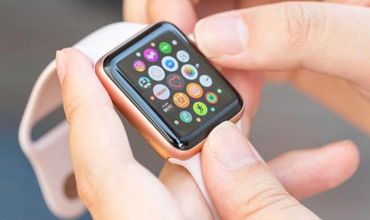 Nem szeretik az intenzív osztályt az új Apple-okosórák