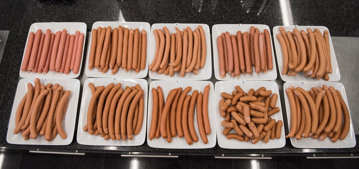 Húszból csak egy készítmény bukott el a minisztériumi virsliteszten