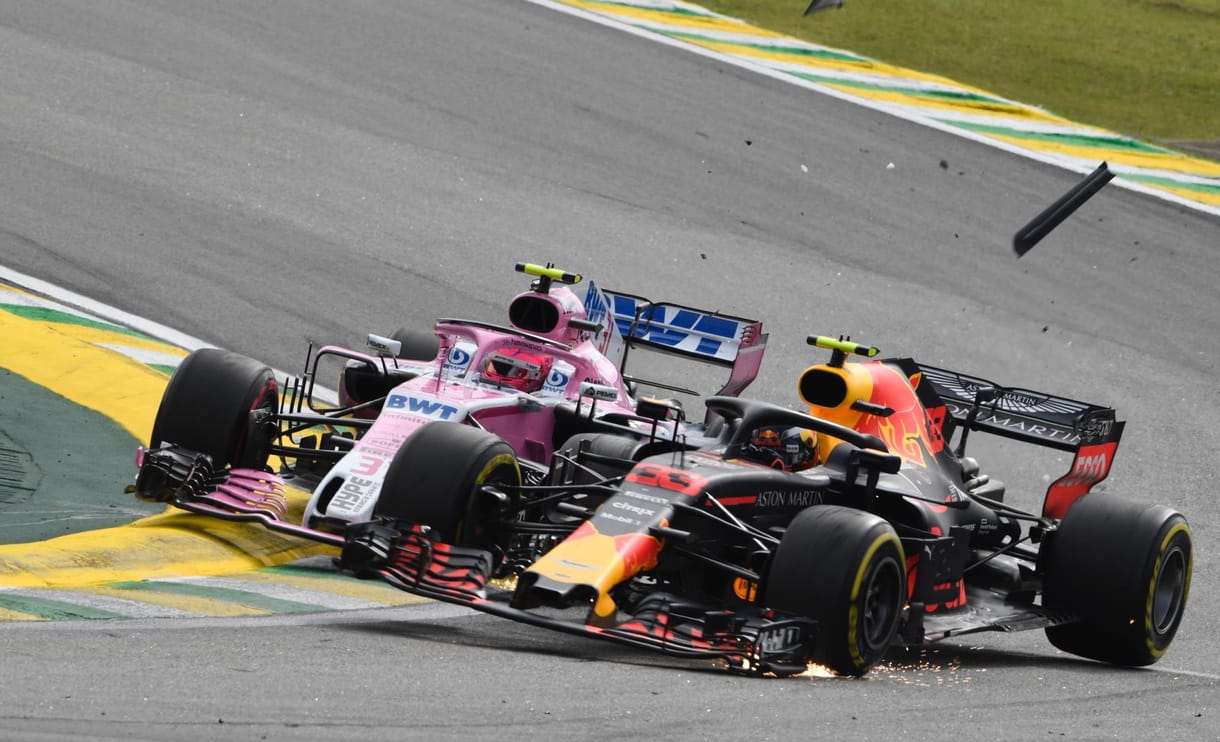 Közmunkára ítélték a lökdösődő F1-es pilótát