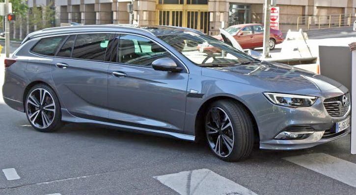 A képek alapján nagyot fog szólni az új Opel Insignia