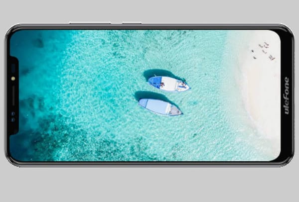 Hamarosan jön egy telefon, amelyik olyan, mint az iPhone X, csak épp olcsóbb lehet annál