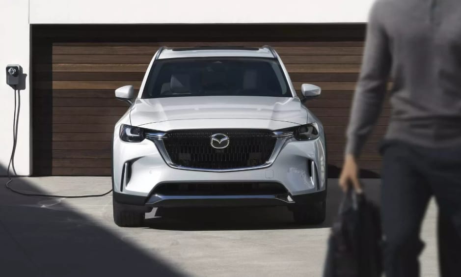 Büszkén soros 6 hengeres a Mazda 340 lóerős új BMW X5 riválisa