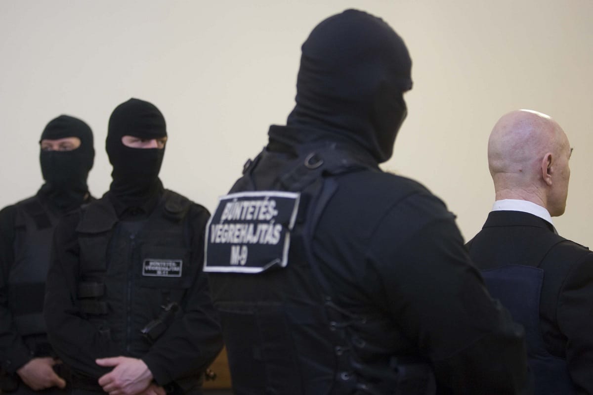 Rohácot megint bíróság elé állítják